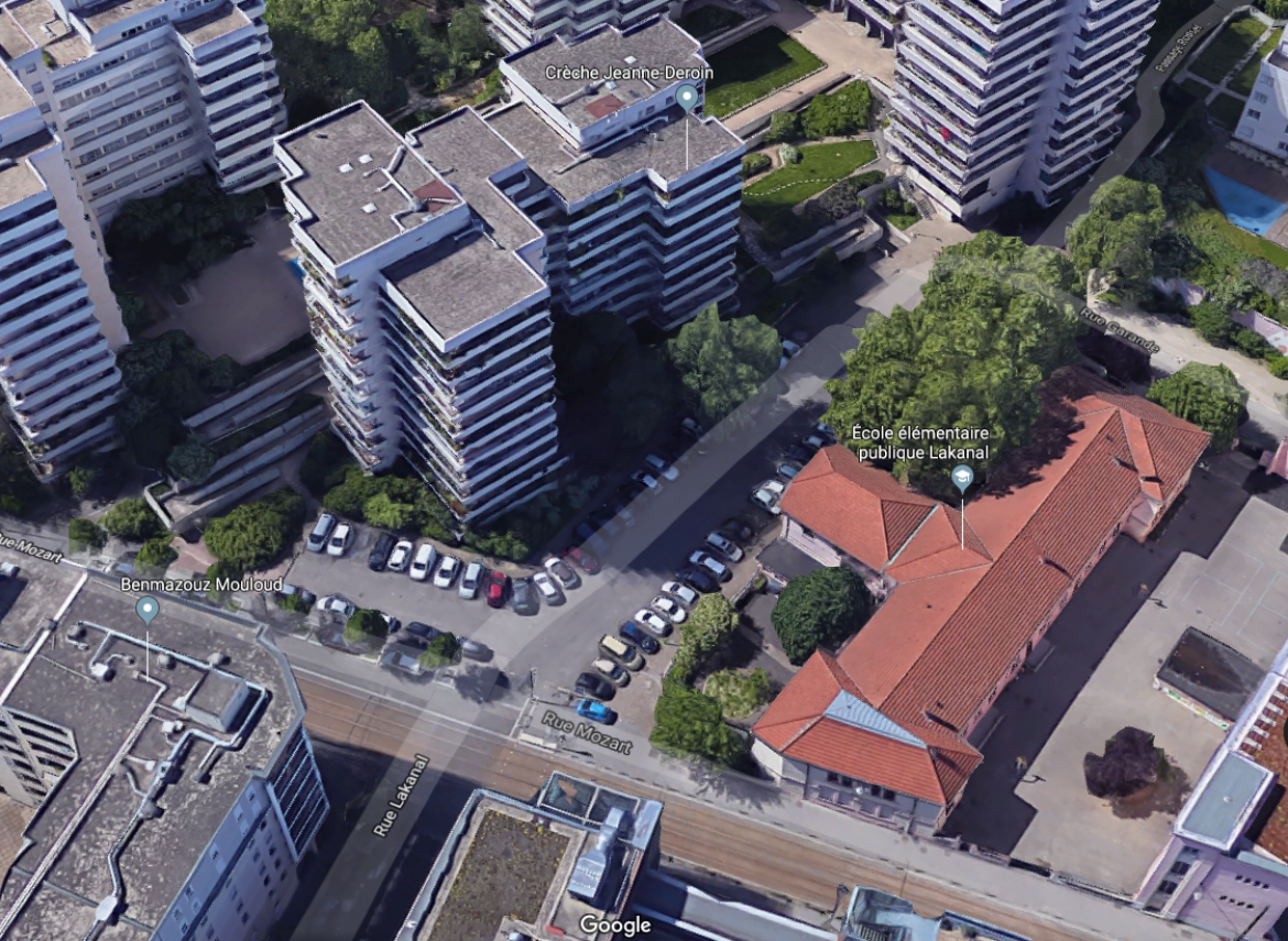 Parking Lakanal